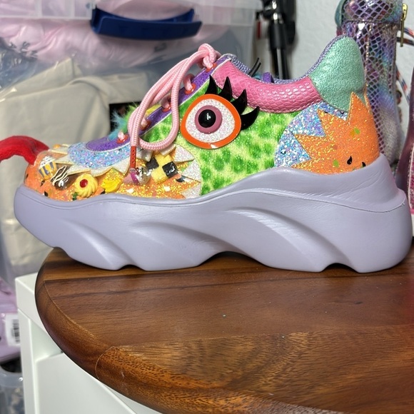 Irregular choice random single sneaker lot. Not pairs. - Picture 4 of 13